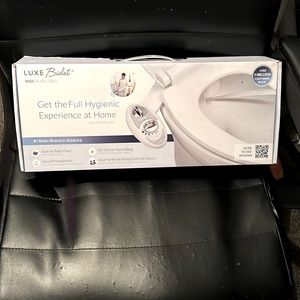 LUXE BIDET